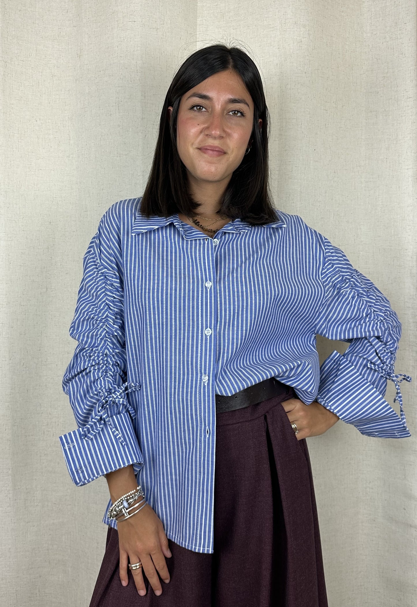 CAMICIA RIGHE MANICA ARRICCIATA