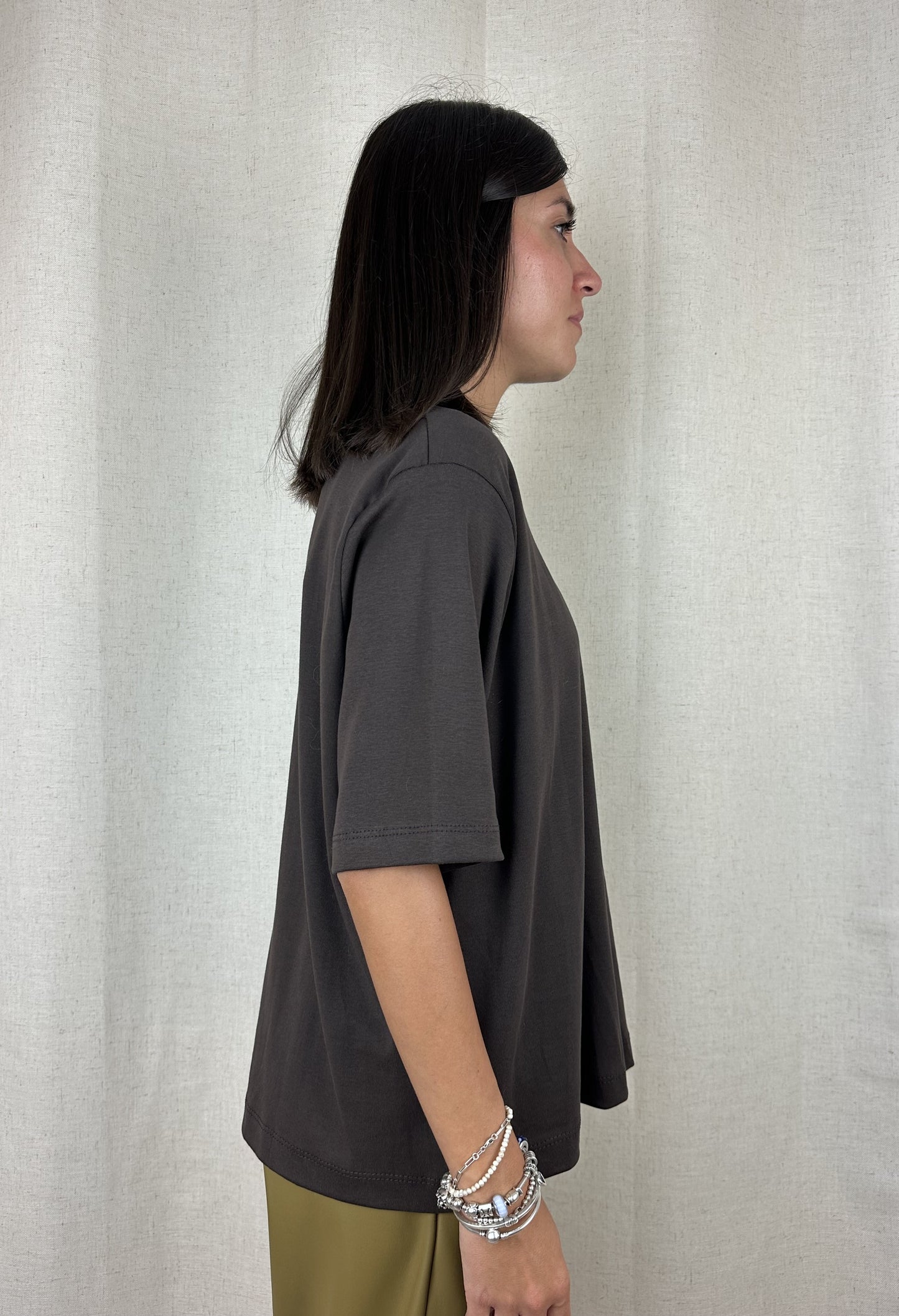 T-SHIRT MARRONE