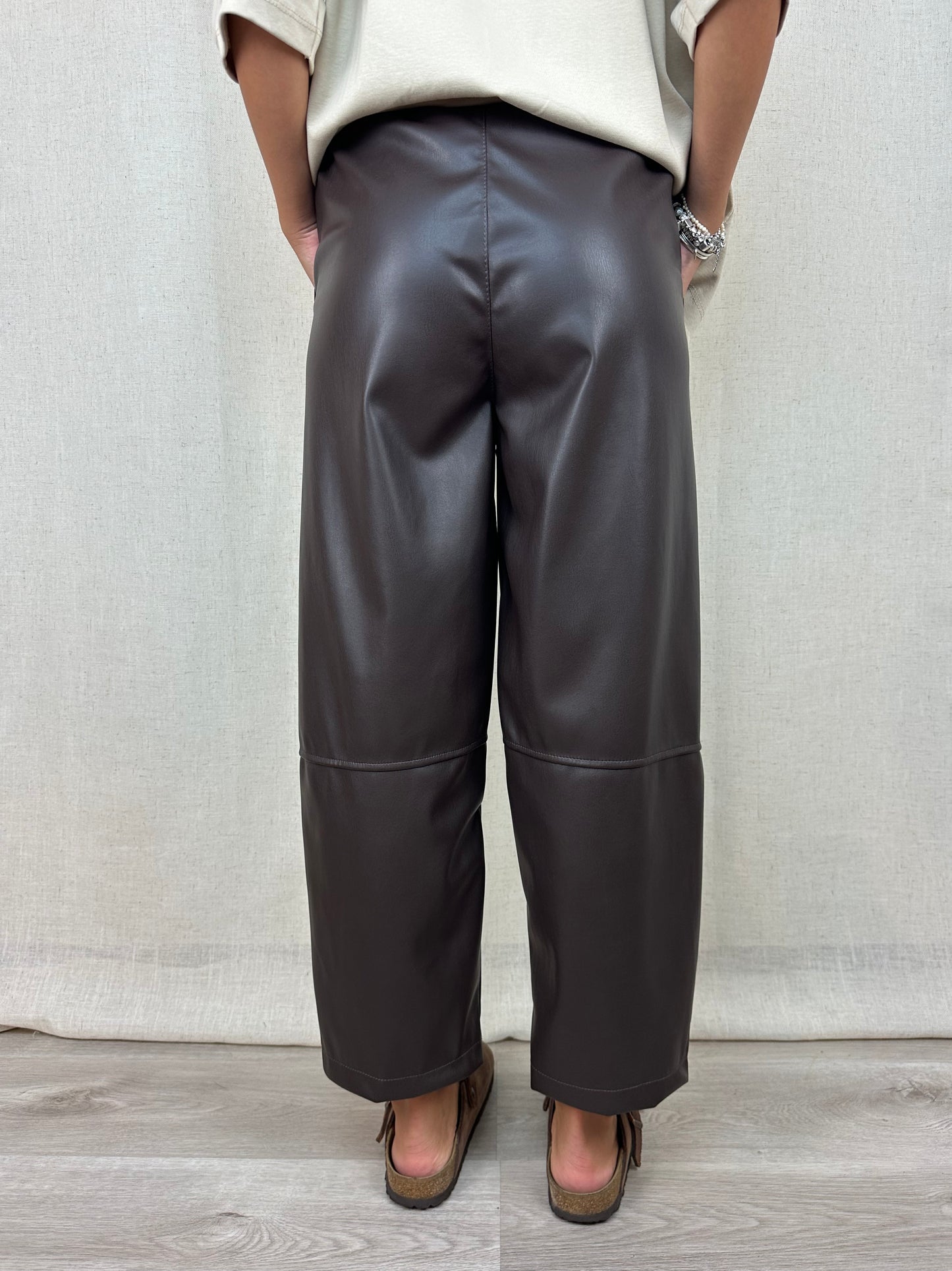 PANTALONE ECOPELLE MARRONE