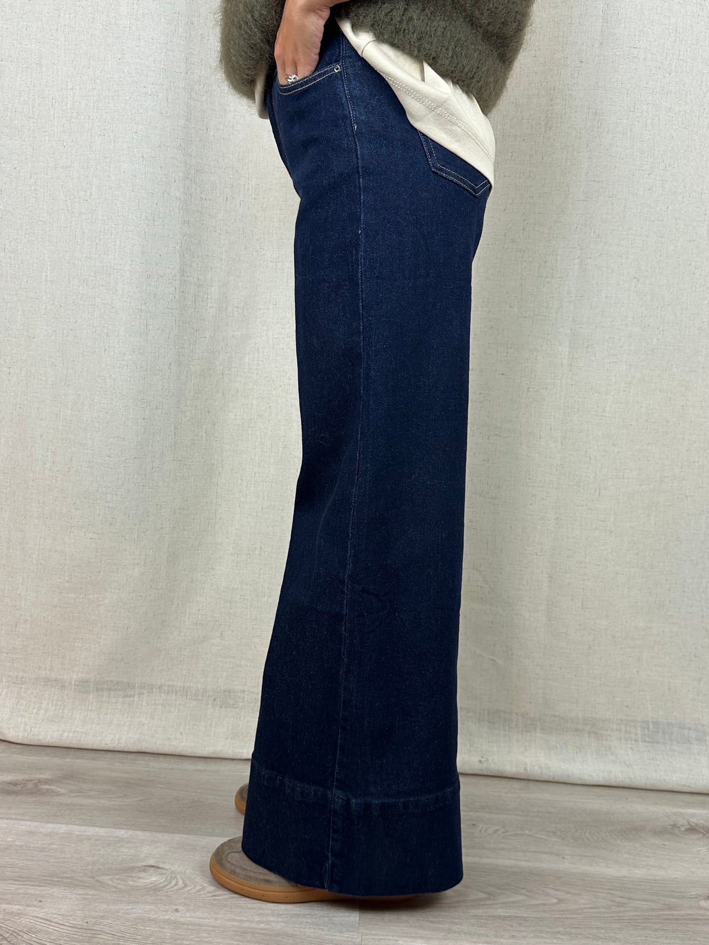 JEANS SCURO