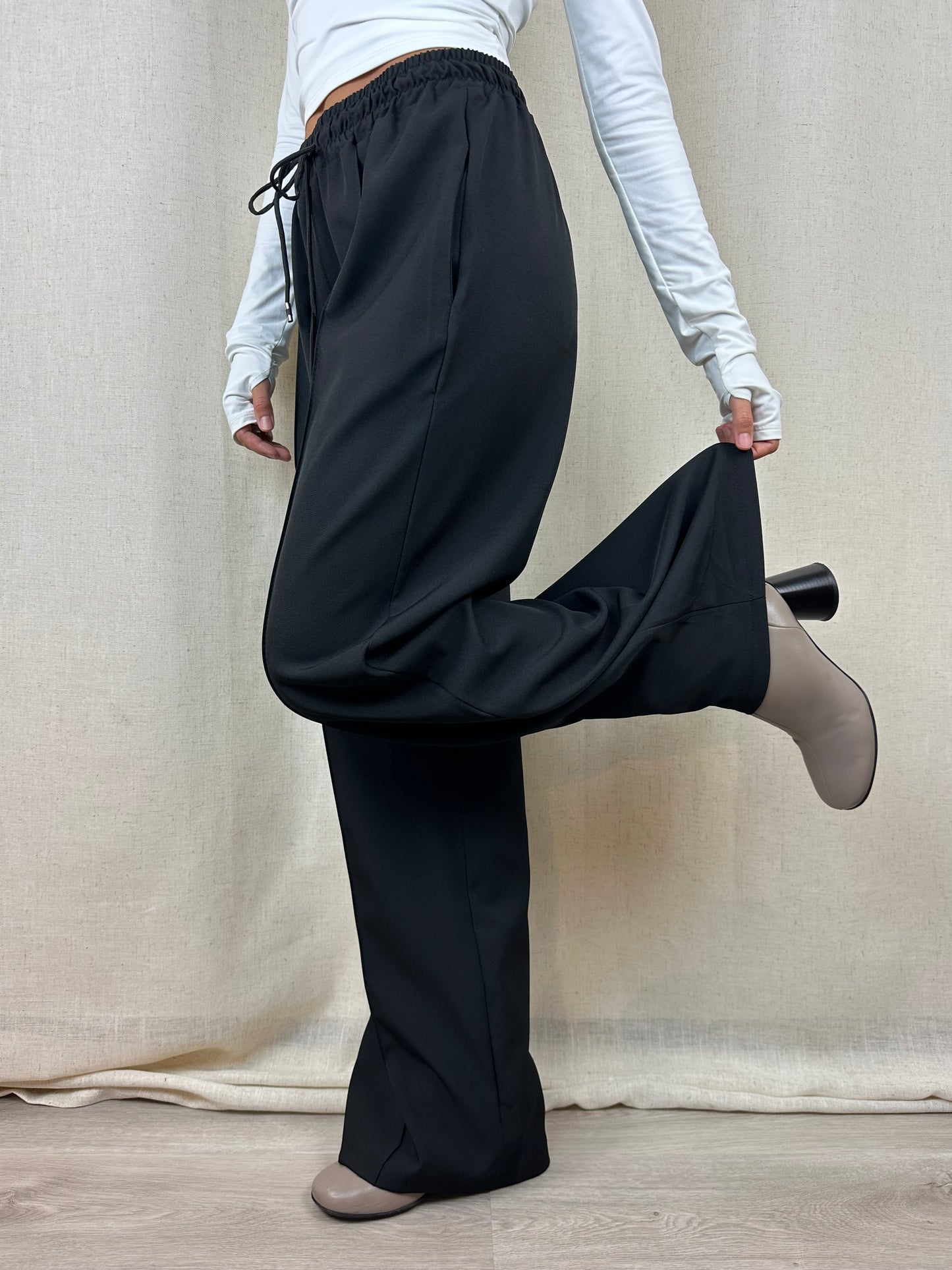 PANTALONE NERO CUCITURA
