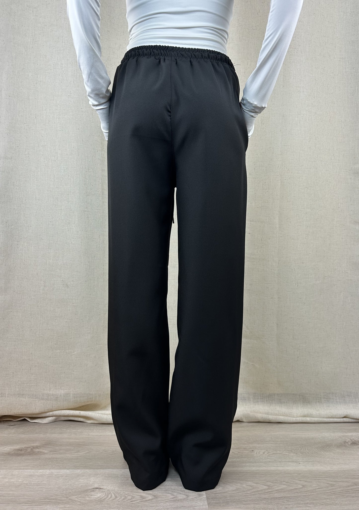 PANTALONE NERO CUCITURA