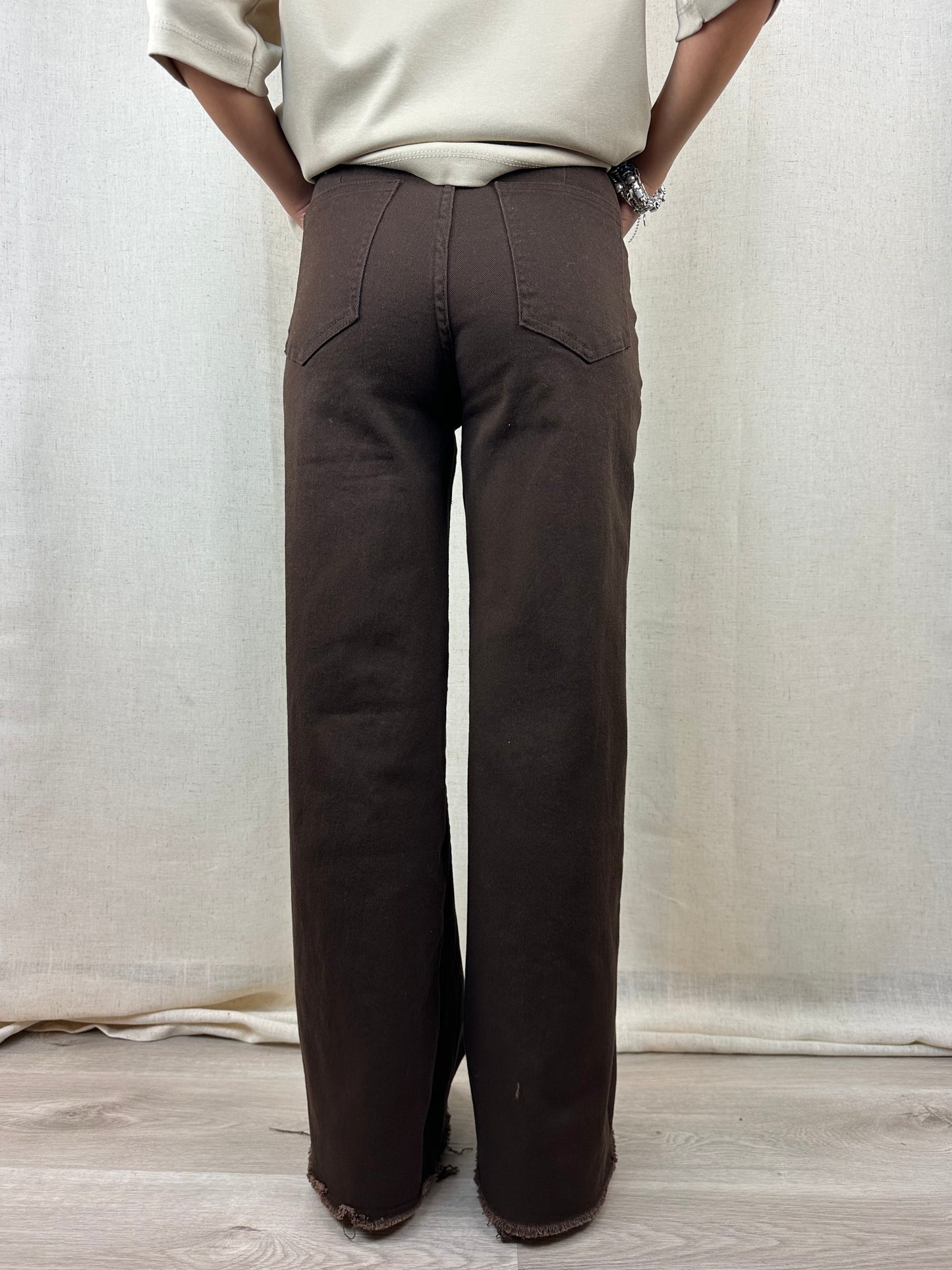 JEANS MARRONE