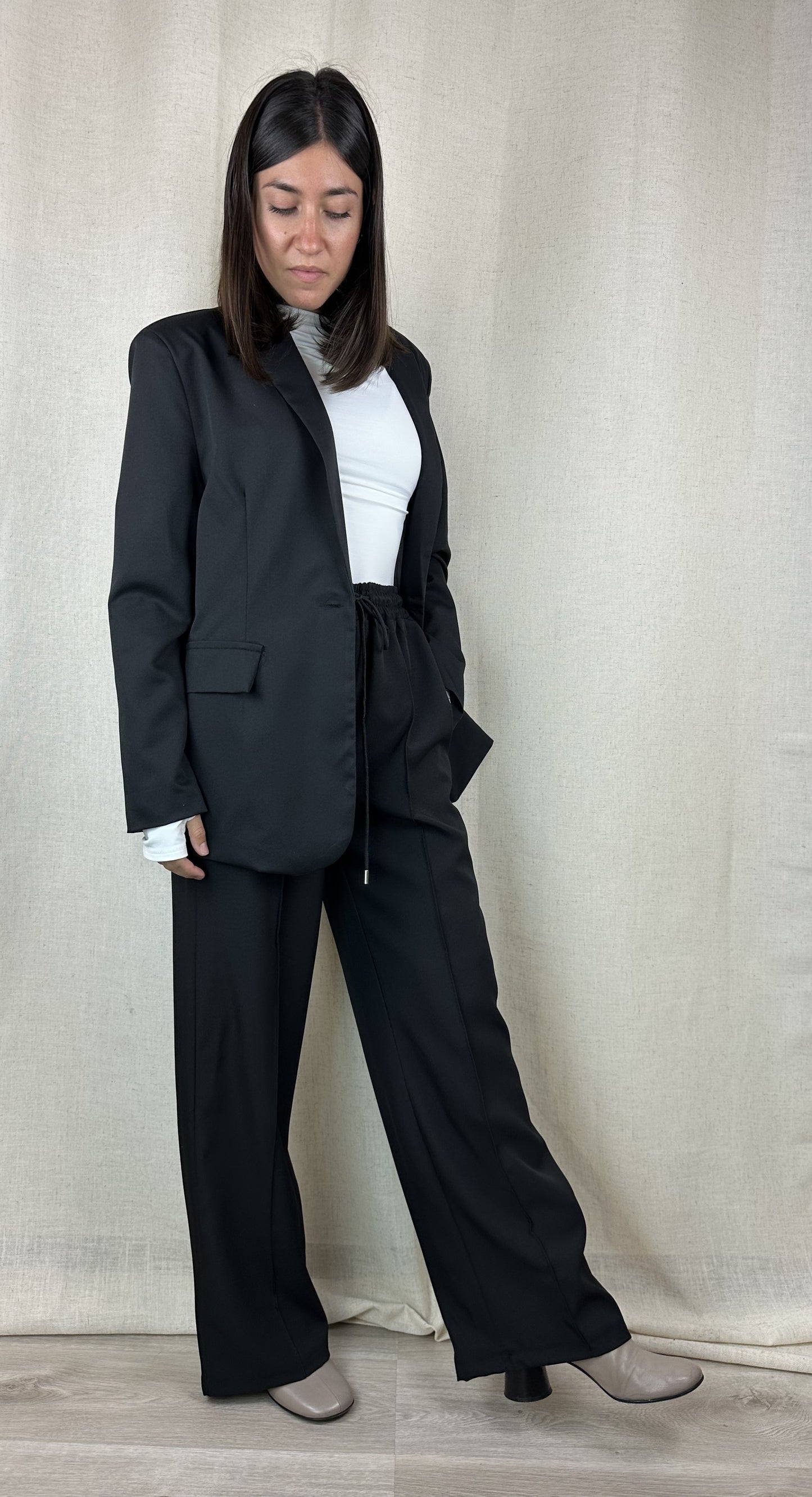 PANTALONE NERO CUCITURA