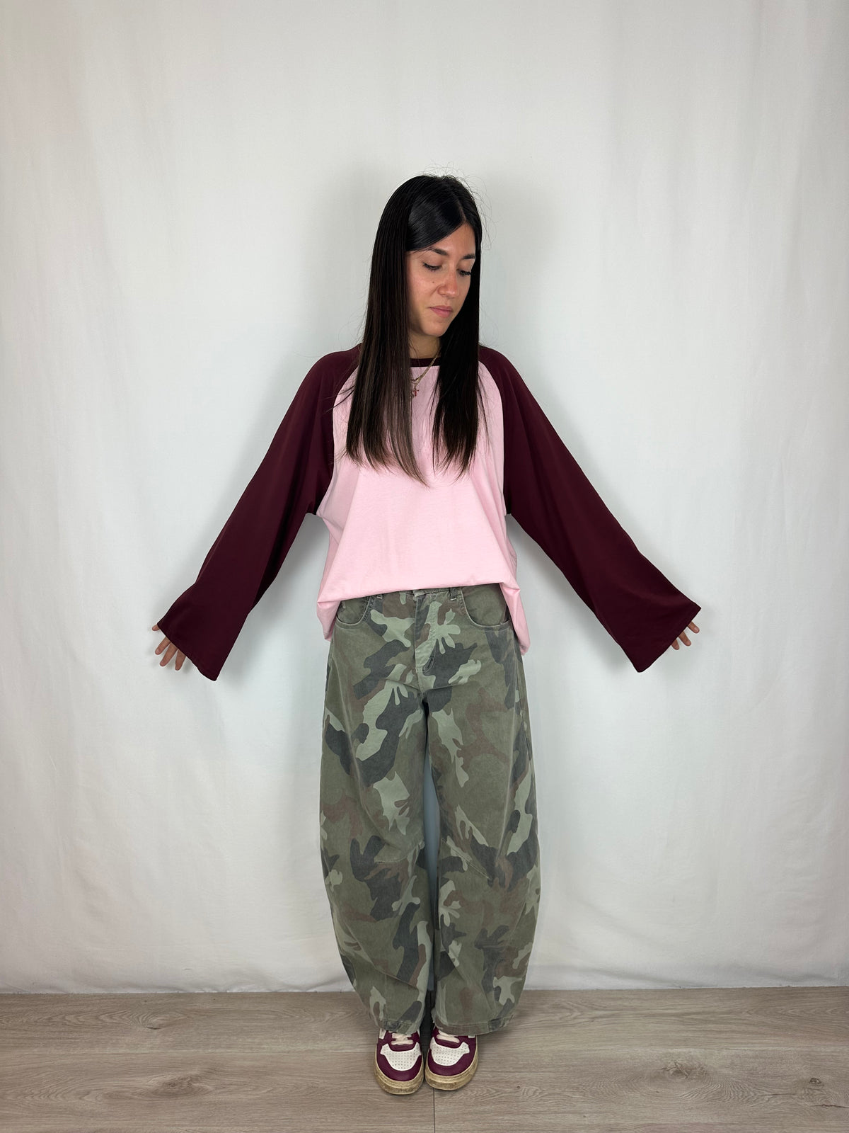 MAGLIA BICOLOR MANICA SVASATA ROSA|VINACCIA