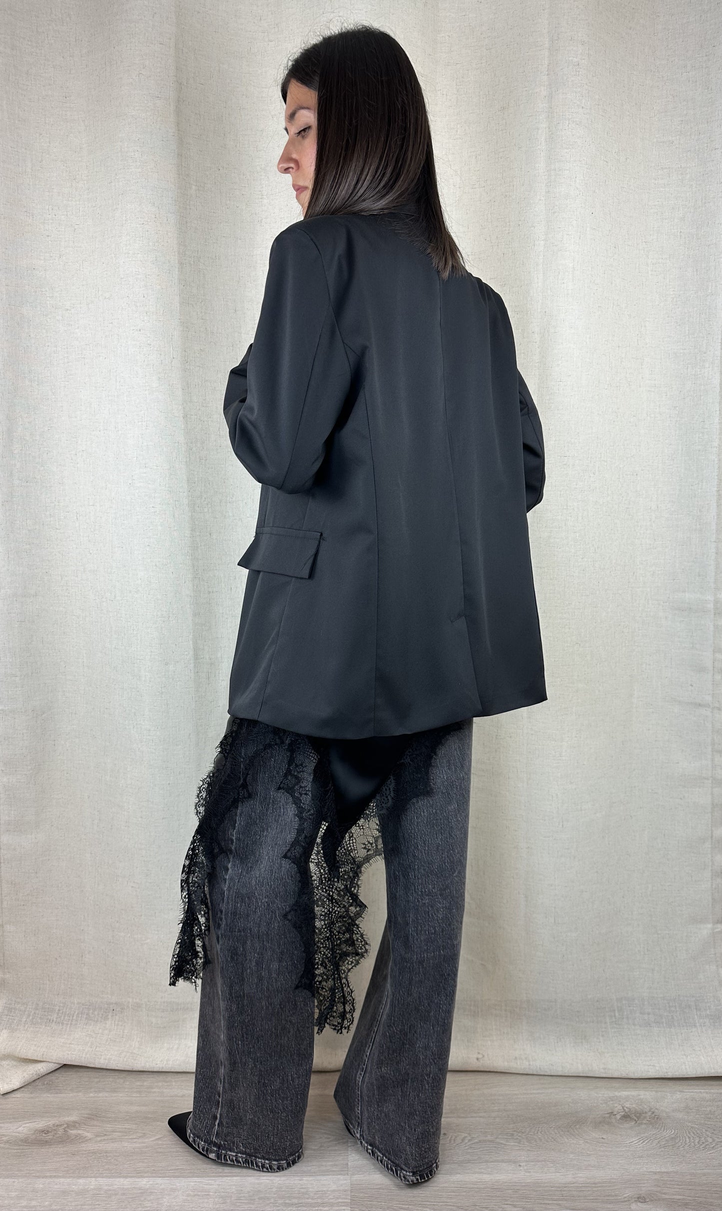 ABITO SATIN E PIZZO NERO
