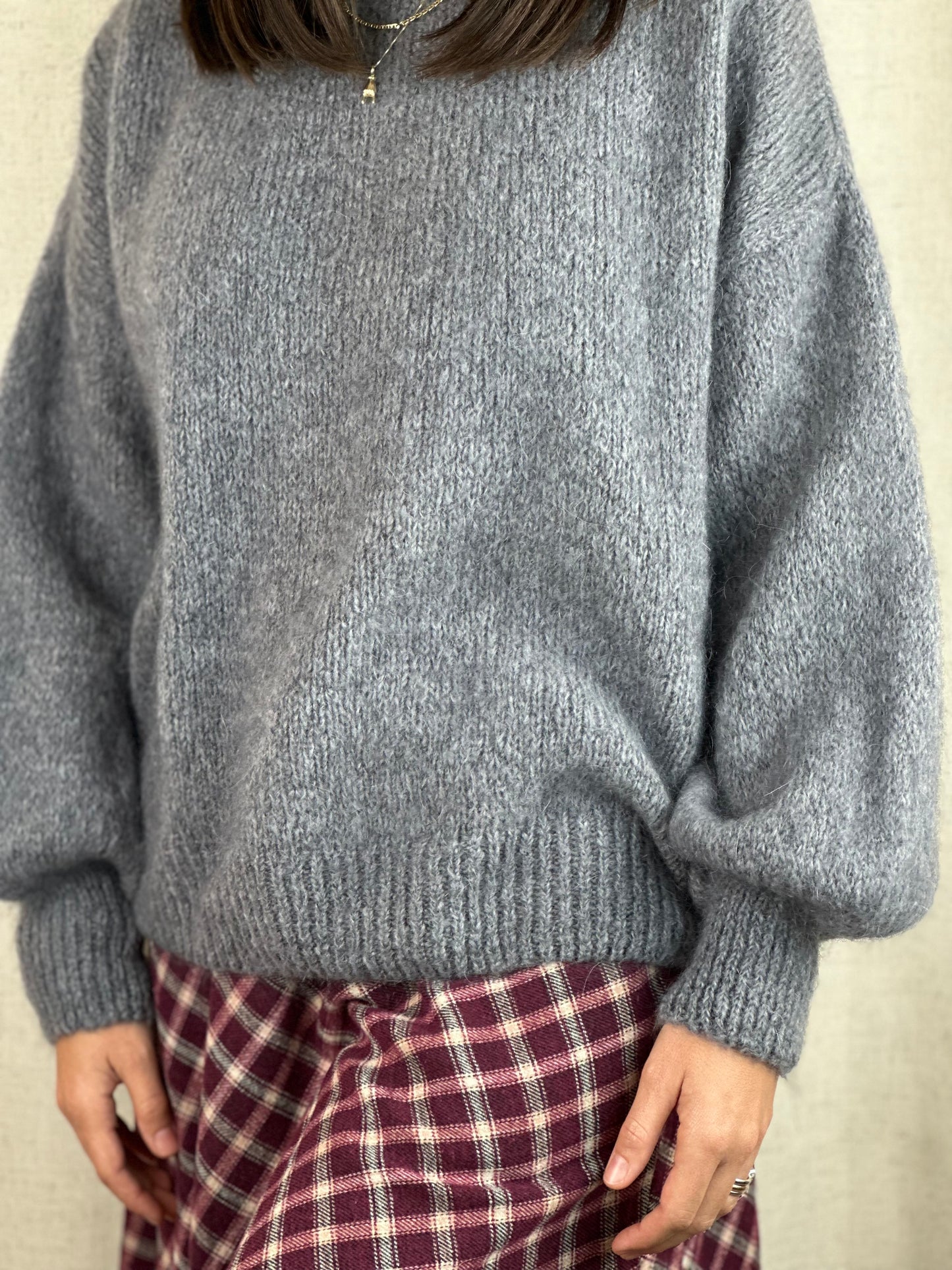 MAGLIONE GRIGIO GIROCOLLO