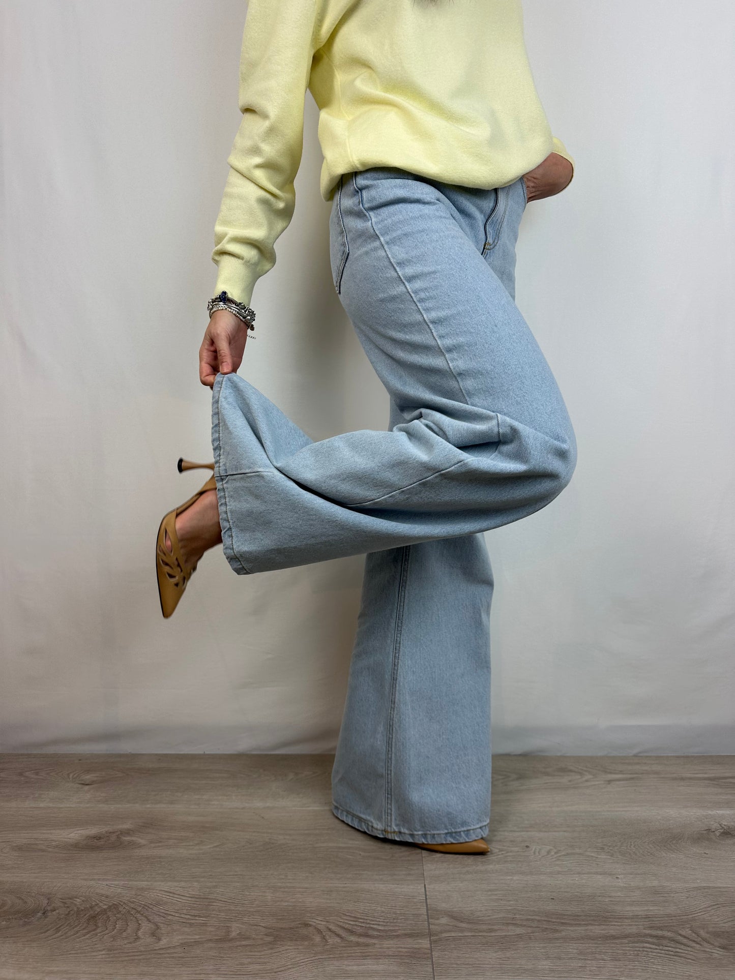 JEANS CHIARO A PALAZZO