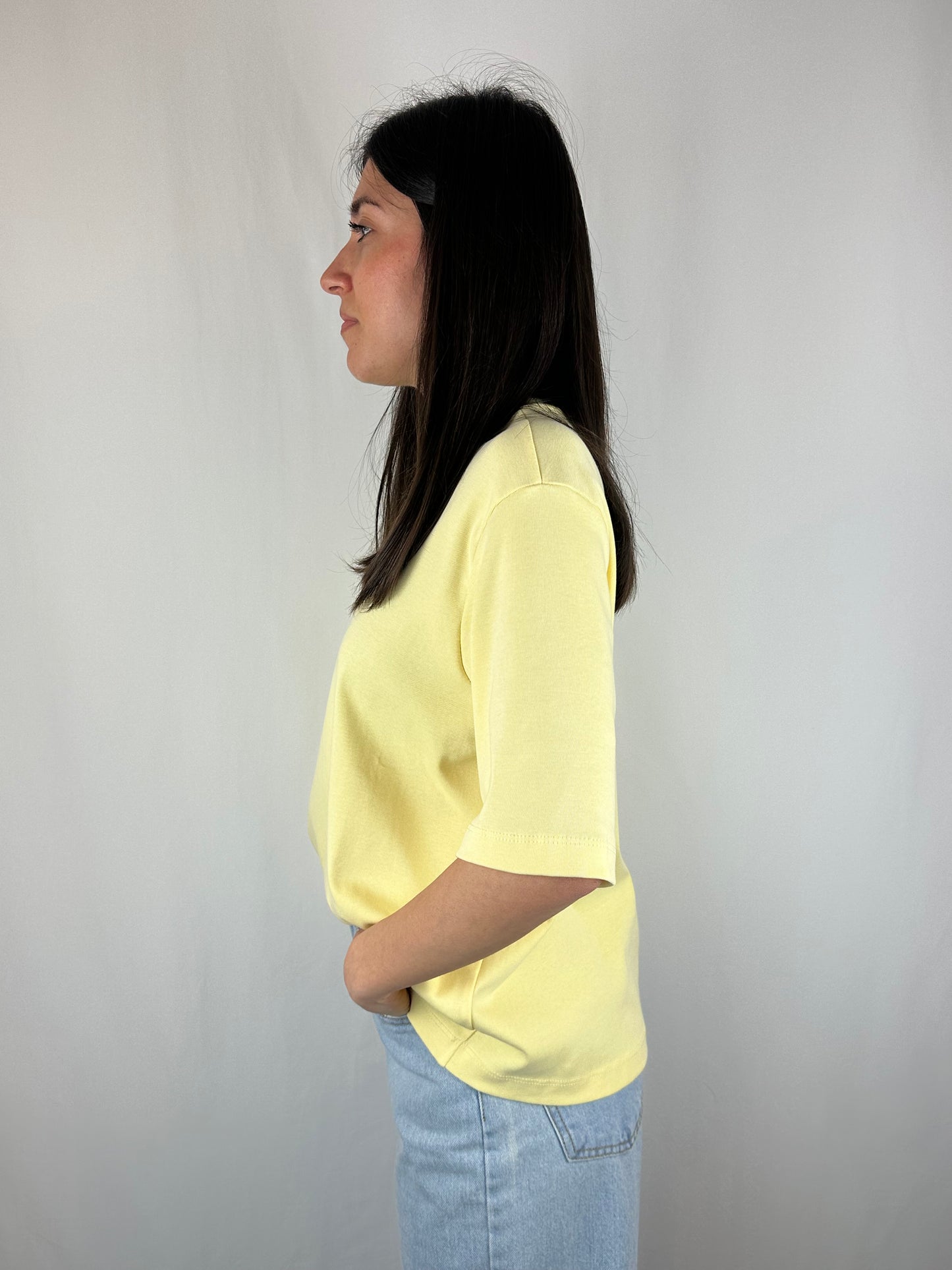 T-SHIRT GIALLA