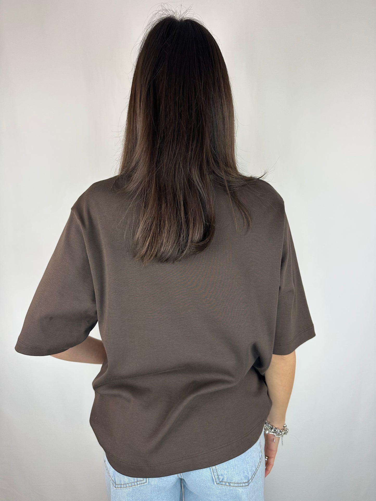 T-SHIRT MARRONE