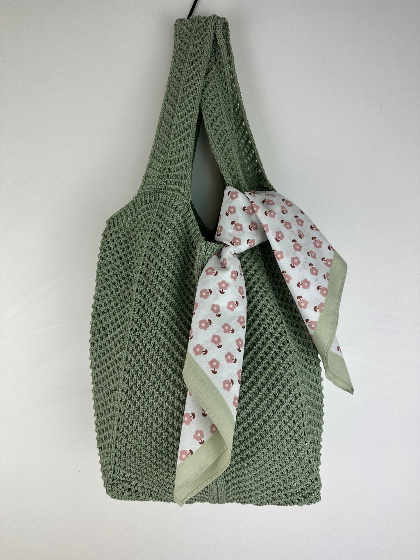 BORSA VERDE UNCINETTO