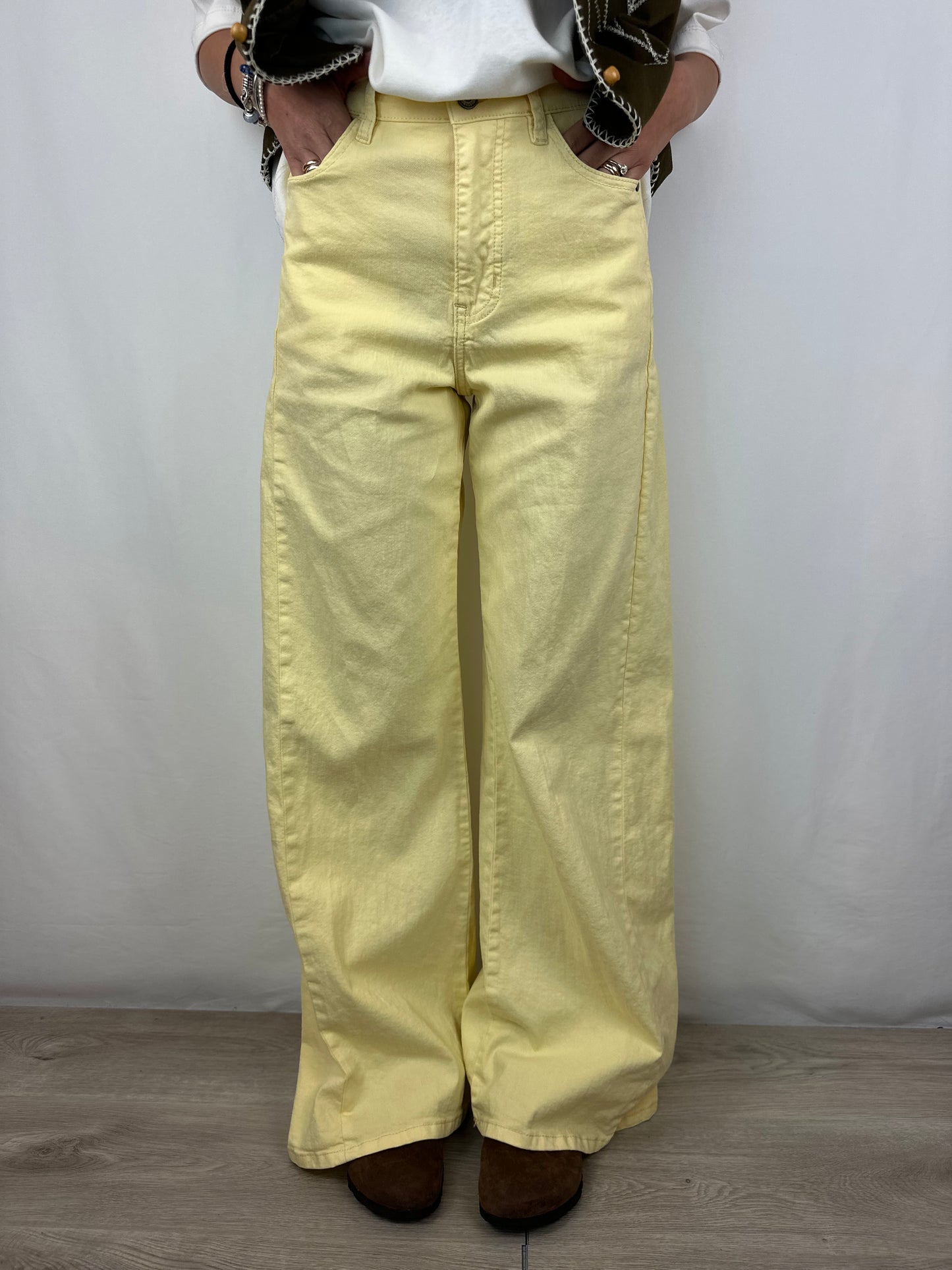 JEANS GIALLO BURRO