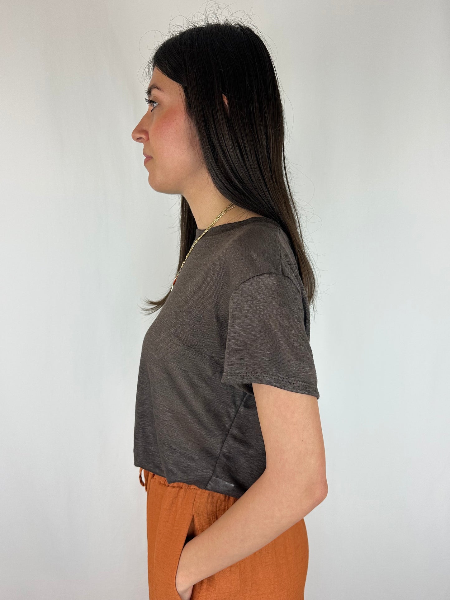 T-SHIRT MARRONE LINO