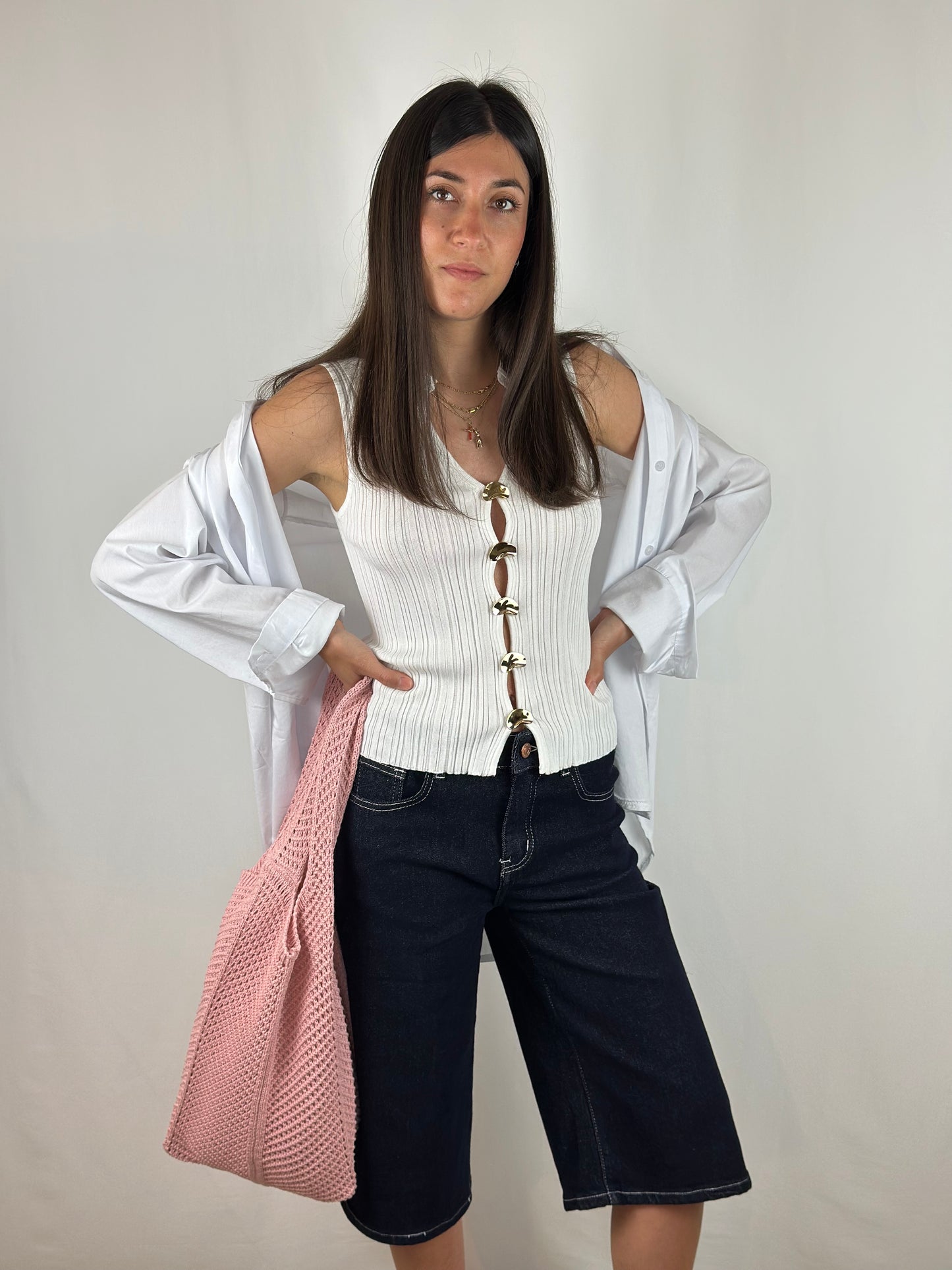TOP BIANCO DETTAGLI ORO