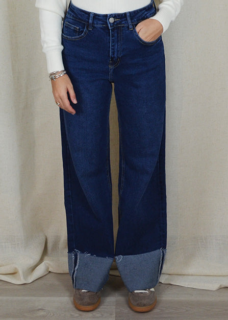 JEANS CON RISVOLTO